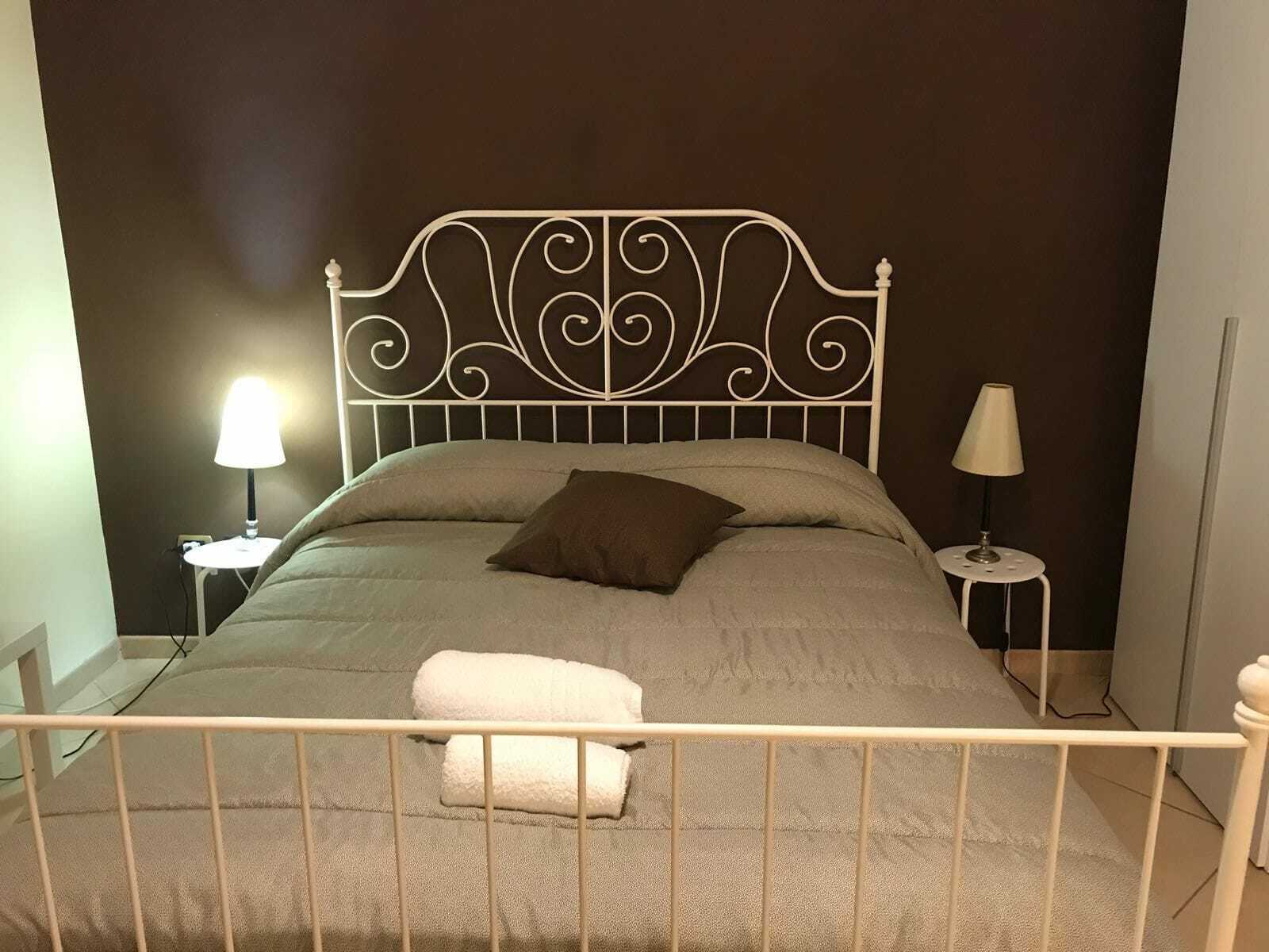 Casa Family & Friends Bed & Breakfast Salerno Exterior photo